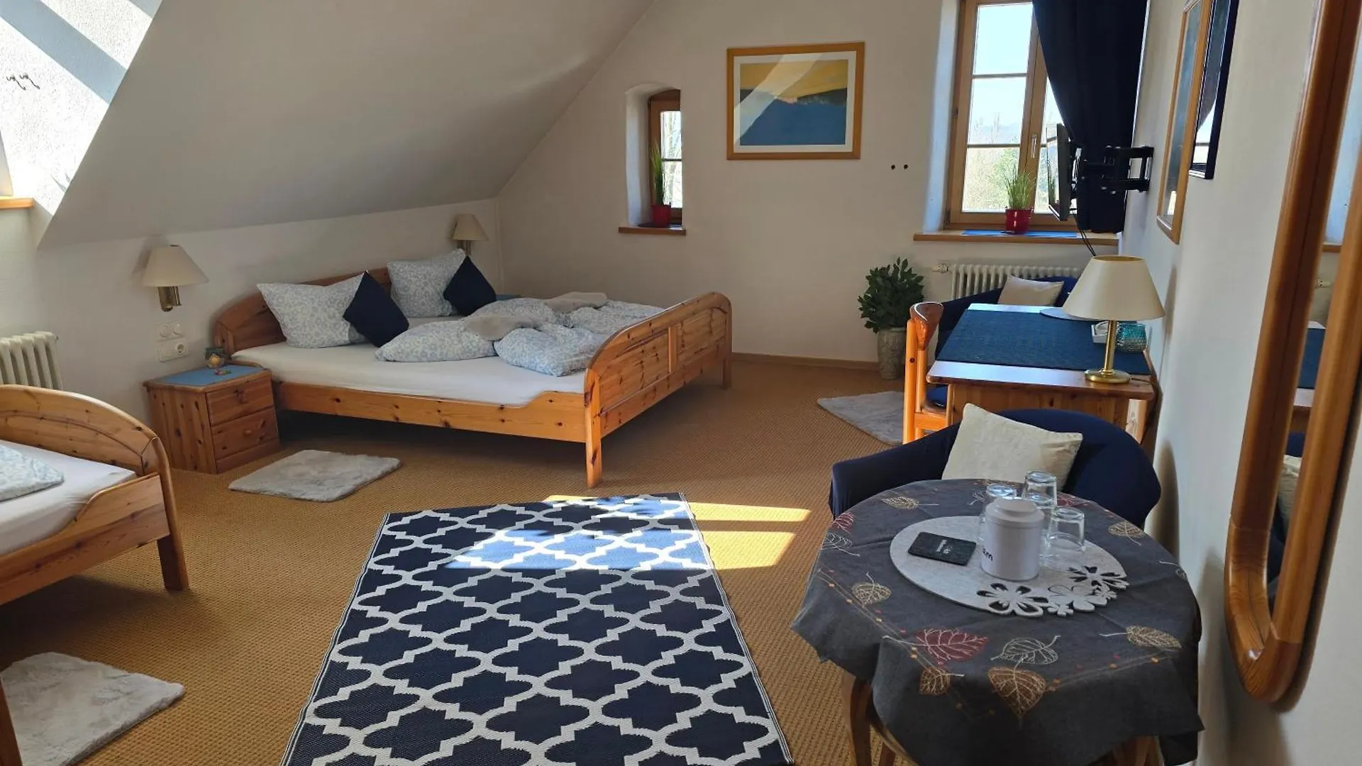 Hotel Grenzenlos Im Alten Gut Würzburg
